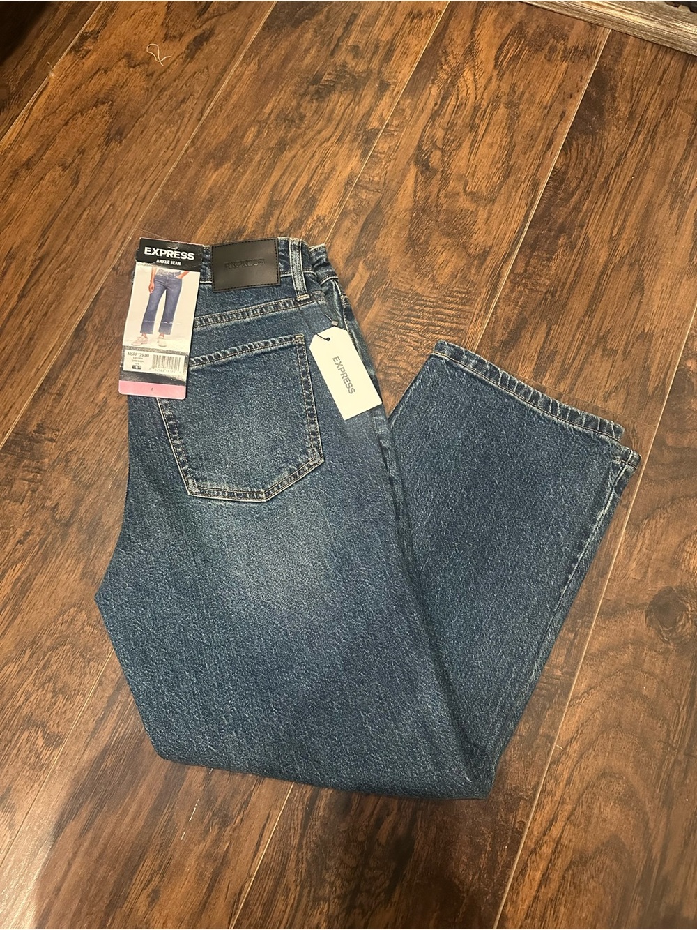 Express ankle Jean NWT